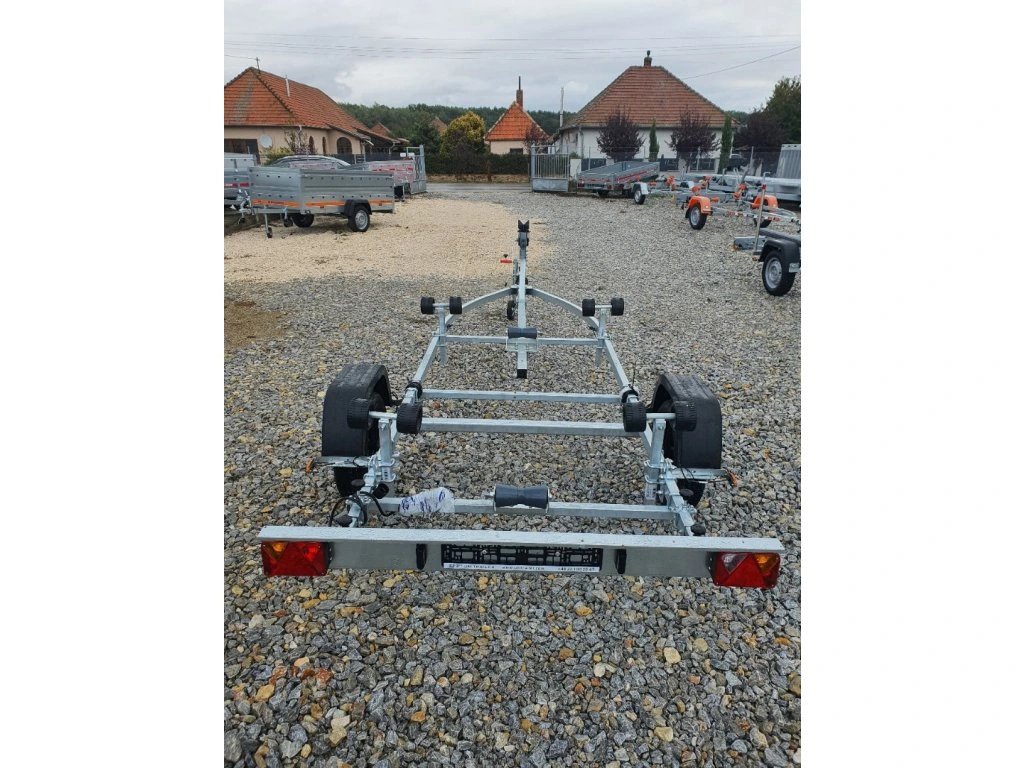 224-1_temared-boat-eco-b05-xl-750kg.webp